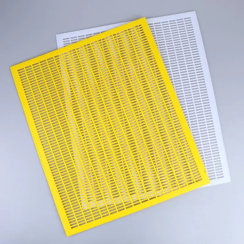 Queen Bee Excluder 42x51cm – Food-Grade Plastic | Beekeeping