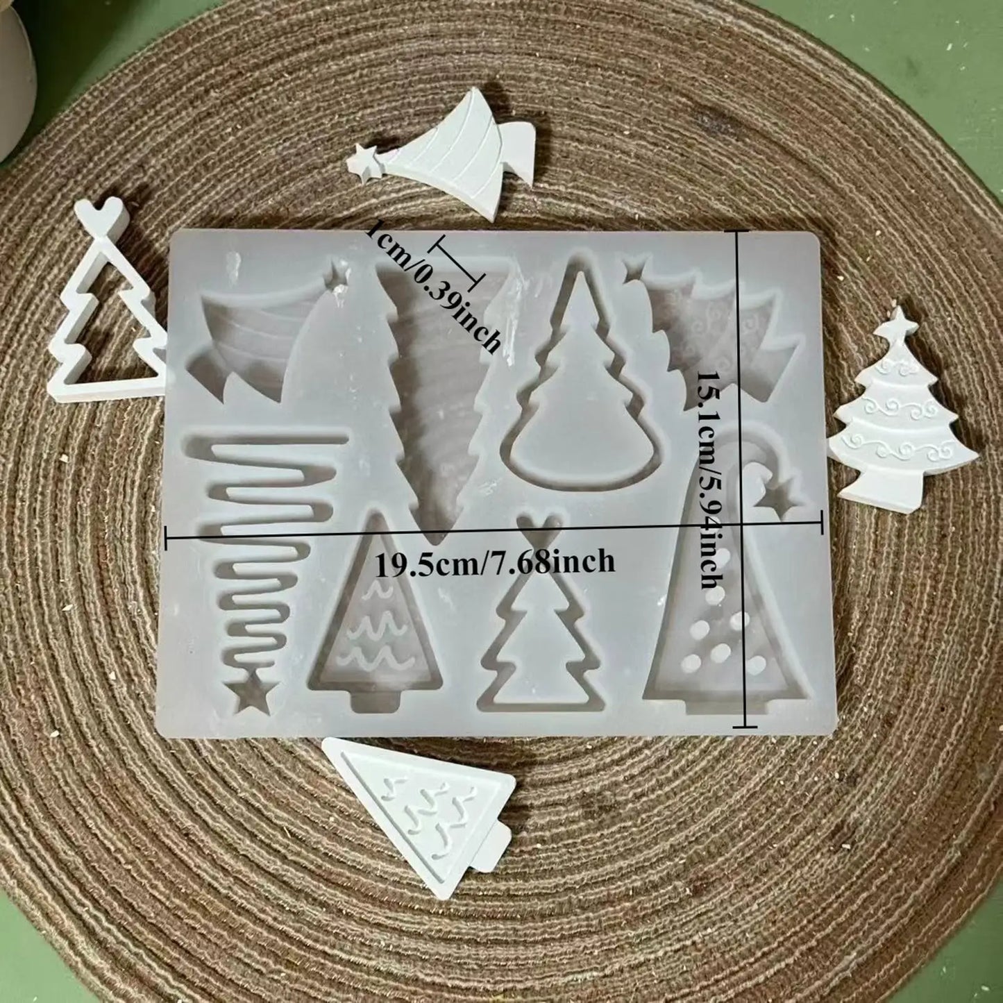 Christmas Tree Casting Mold 8-Grid Heat Resistant Ornament Crafts Mould Christmas Tree Resin Casting Molds For Festival Party Peaceful Pleasures Health and Wellness