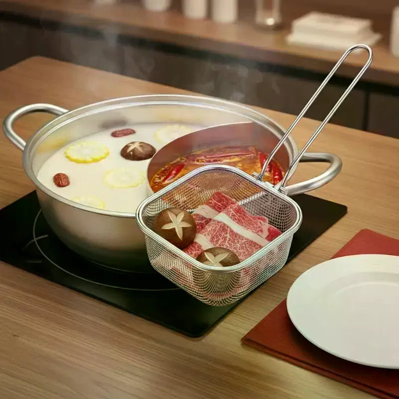 Stainless Steel Pasta Basket Strainer | Noodles & Dumplings