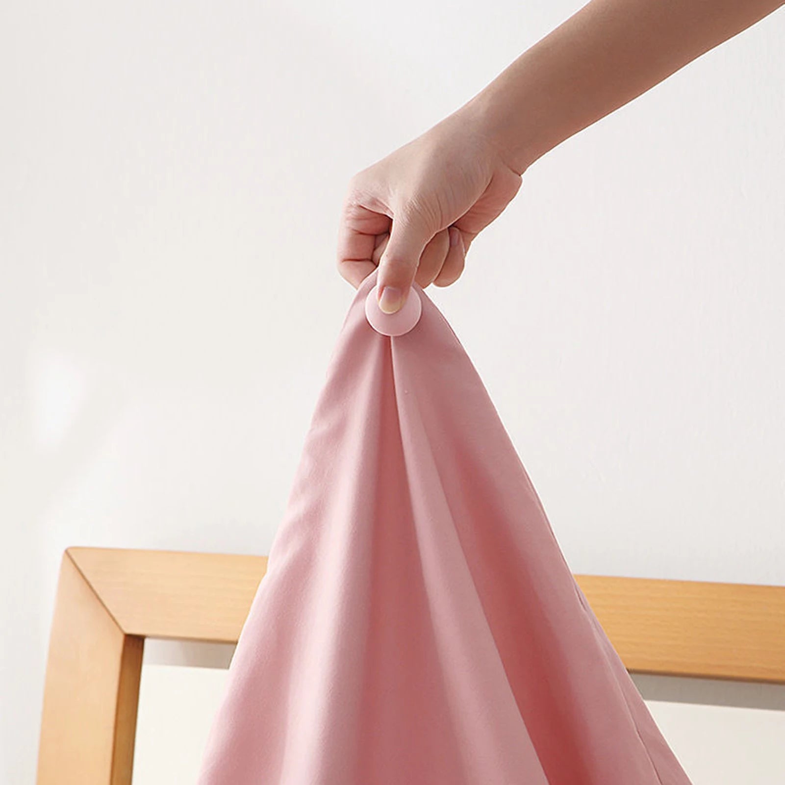12PCS Anti-Skid Corner Clip Duvet Cover Set Soft and Comfortable Appearance Pins for Home Bedroom Bedding Mattress Peaceful Pleasures Health and Wellness