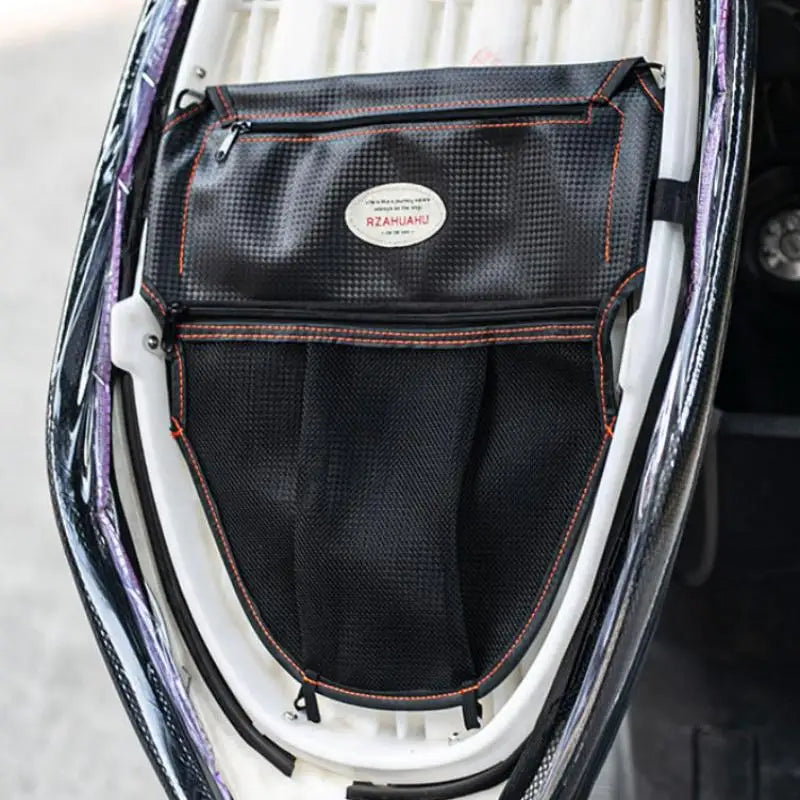 Car Seat Middle Organizer – Zippered Handbag Holder