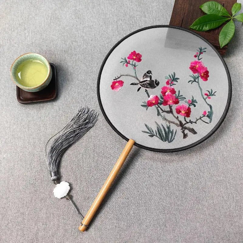 Su Embroidery Silk Round Hand Fan – Wooden Handle & Tassel