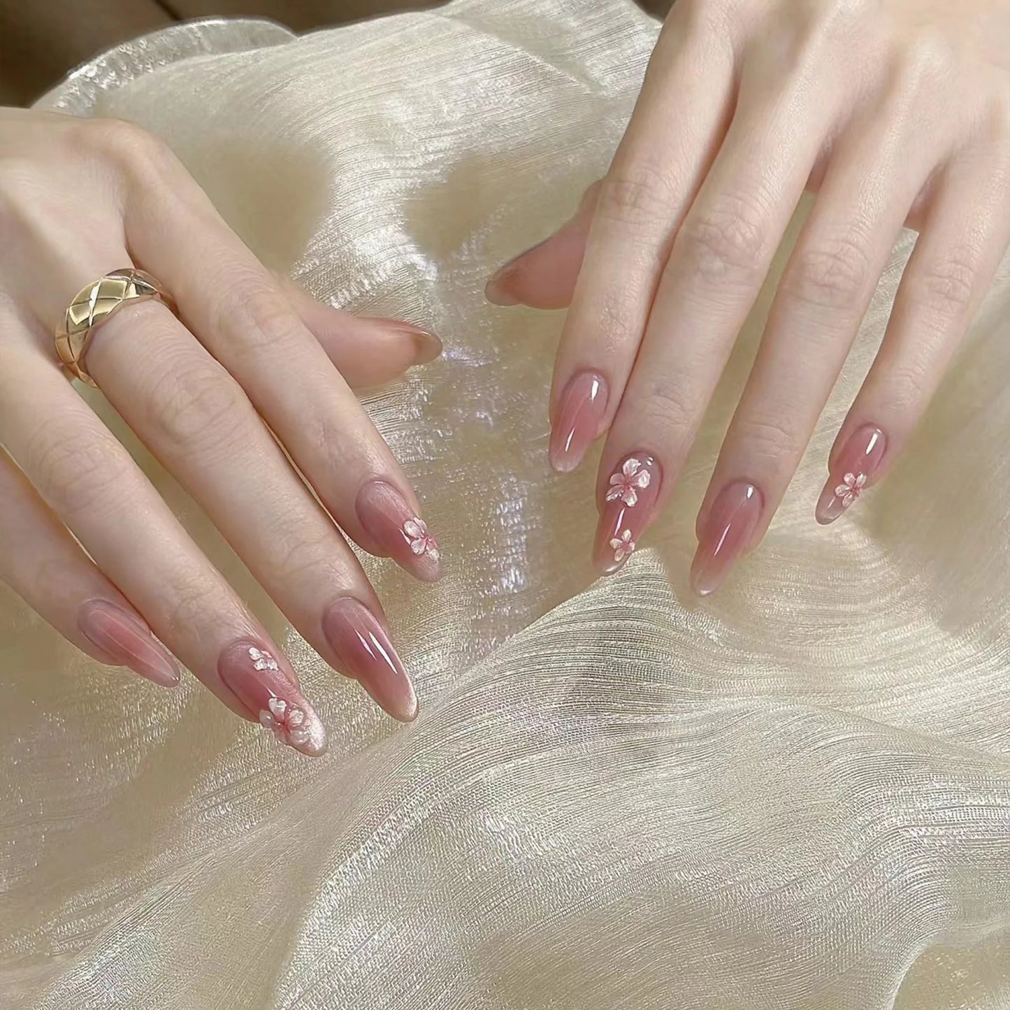 Handmade Press on Nails Sweet Pink Cat Eye False Nails Simple White Flowers Printed Korean Style Almond Shaped Fake Nail Tips Peaceful Pleasures Health and Wellness