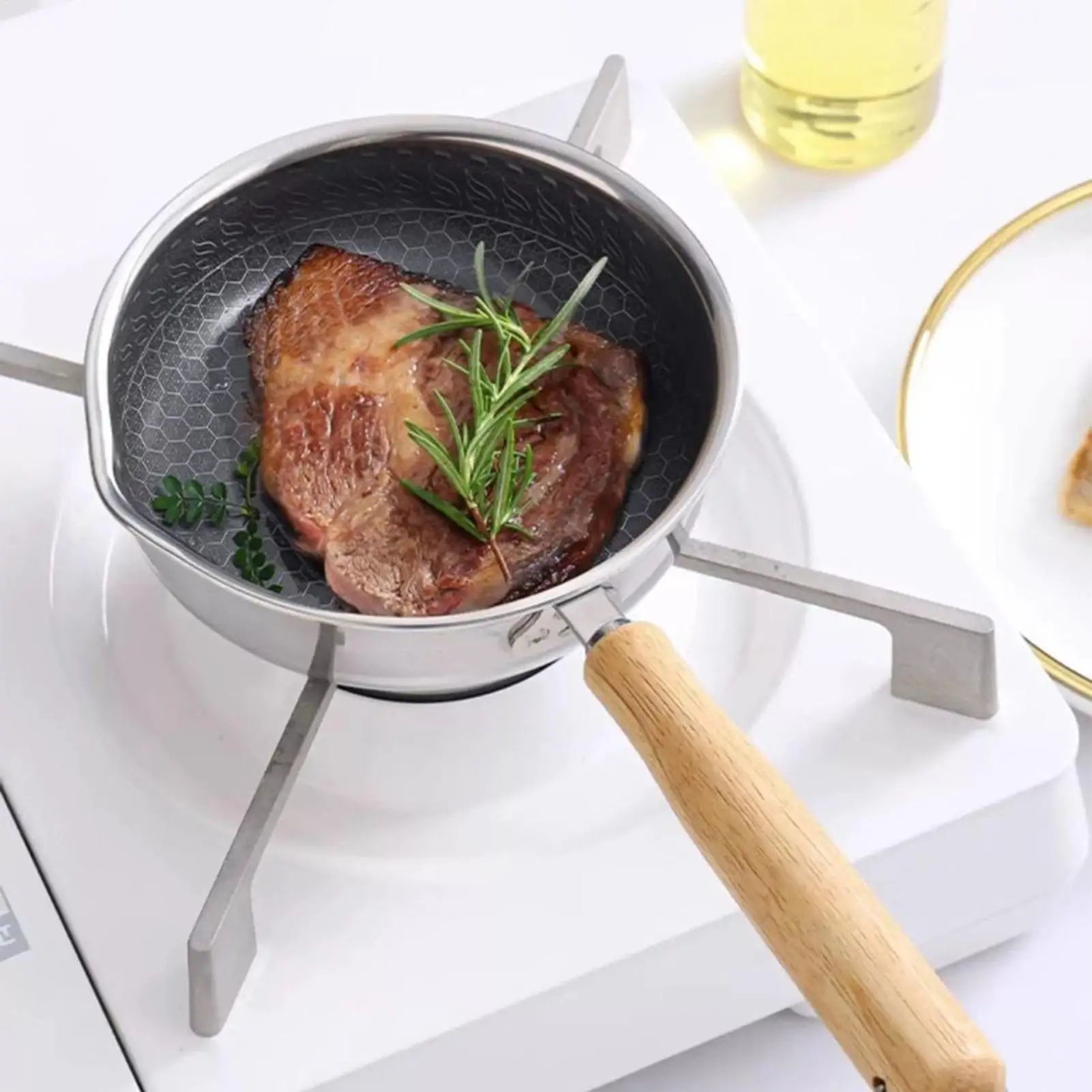 Non Stick Frying Pans Wooden Handle Skillet Pot Grill Pan Cookware for Eggs Fish Vegetables Pork Chicken Home Hotel Restaurant Peaceful Pleasures Health and Wellness