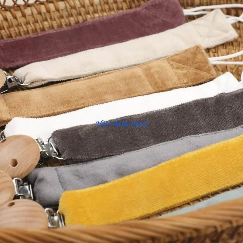 Baby Pacifier Clip Chain – Safe Cotton & Wood for Newborns