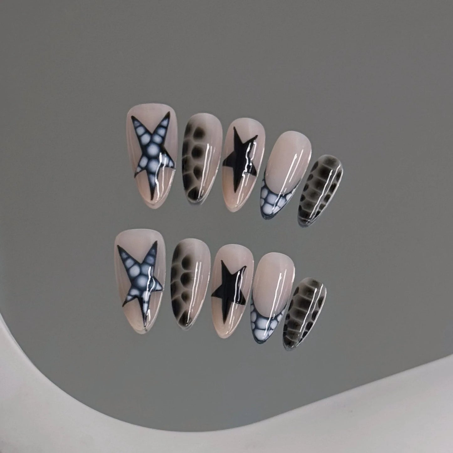 10pcs Handmade y2k Star Press on Nails Crocodile Print French Fake Nail Tips Wearable Reusable Spice Girl Sweet Cool False Nails Peaceful Pleasures Health and Wellness