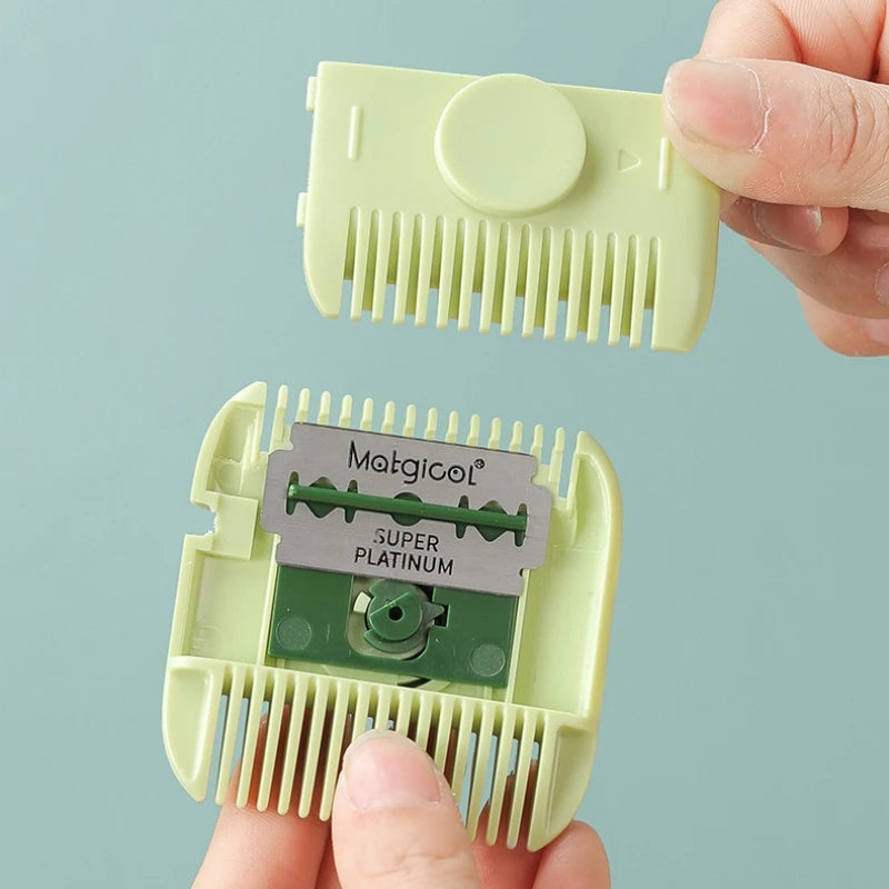 2-in-1 Hair Cutting & Thinning Comb | Split End Trimmer