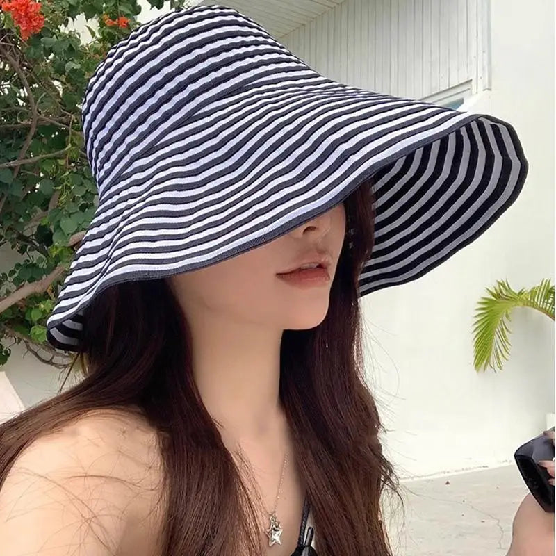 Striped Wide Brim Sun Hat – Lightweight Fisherman Cap for Women