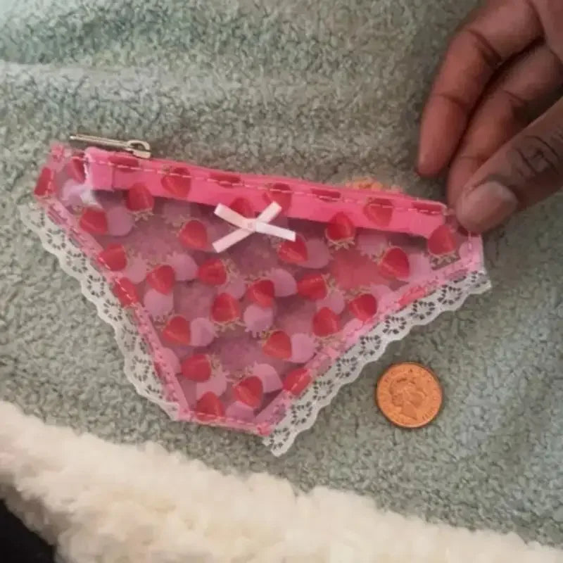 Cute Lace Mini Coin Purse – Strawberry PVC Zipper Novelty Bag