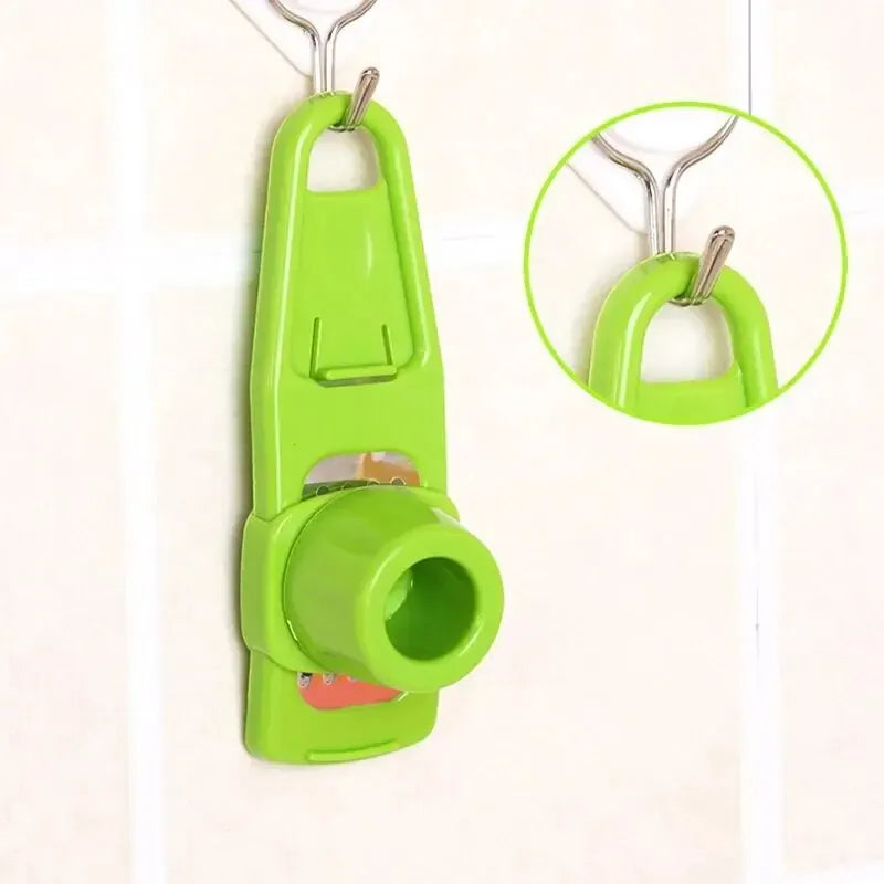 Mini Manual Garlic Press & Grinder – Compact Kitchen Gadget