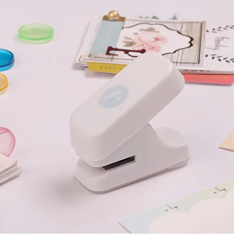 1PCPortable Mushroom Hole Puncher Loose-leaf Students Stationery Disc