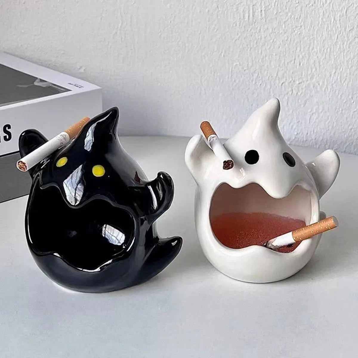 Ceramic Ghost Candle Holder Ashtray Desktop Aromatherapy Candle Container Halloween Christmas Gift Practical Home Decoration New Peaceful Pleasures Health and Wellness