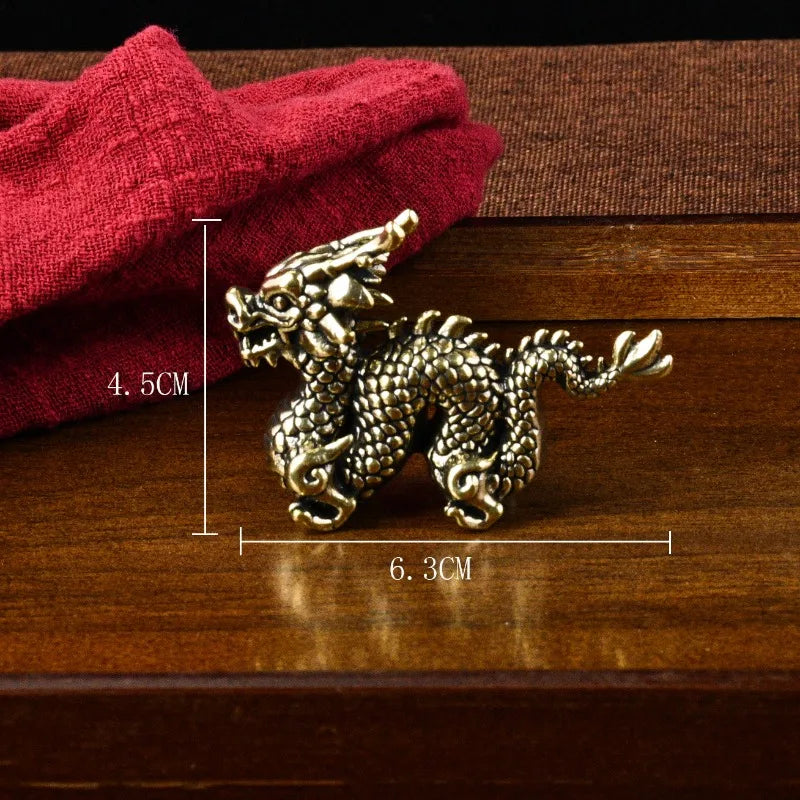 Bronze Chinese Zodiac Dragon Ornaments Creative Home Office Tea Pet Decorations Lucky Dragon Playing Ball Copper Art Crafts Peaceful Pleasures Health and Wellness