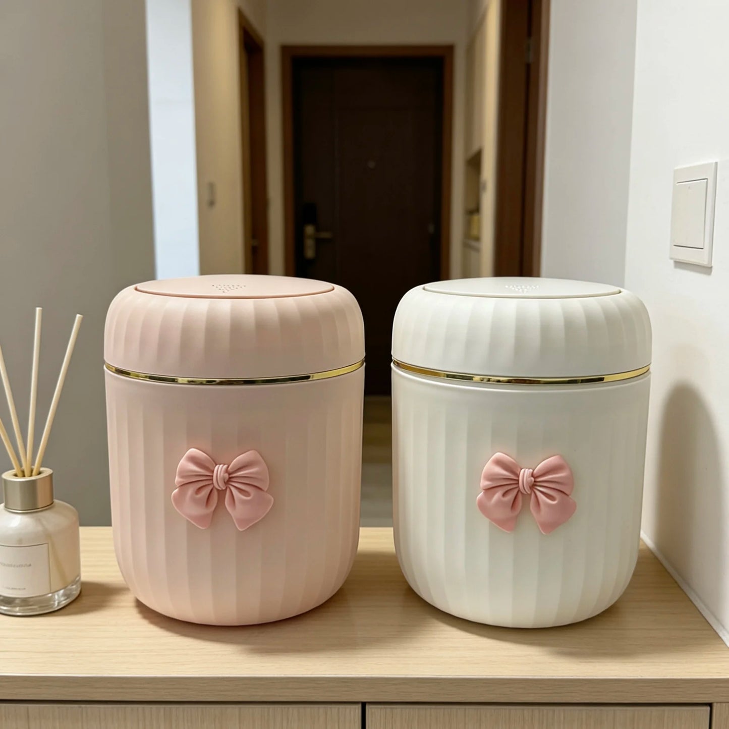 Mini Desktop Trash Can with Lid & Bow Decor | Press-Open Bin