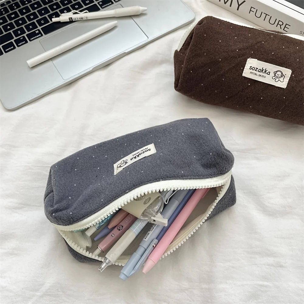 Plaid Felt Pencil Case – Large Capacity Student Organizer Pouch