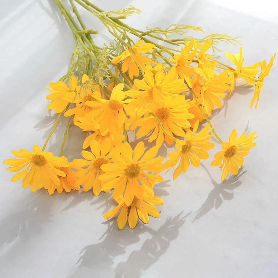 Artificial Silk Daisy Bouquet 5/10 Pcs – Wedding & Home Décor