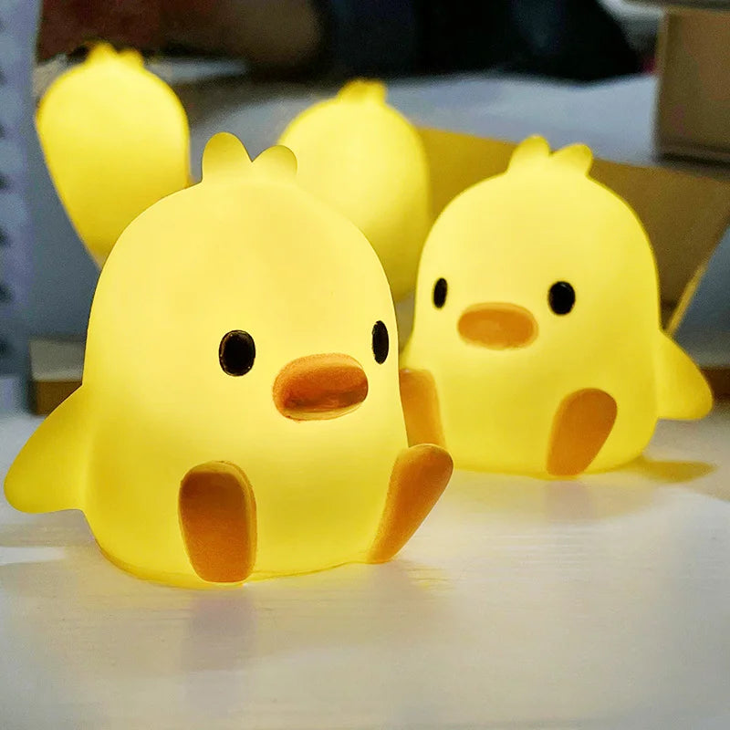Cartoon Yellow Duck Night Light – Cute Bedside Desk Lamp