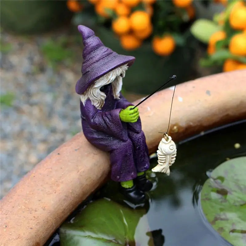 A36T-Fishing Witch Resin Crafts Ornaments Halloween Decorations Aquarium Flower Pot Decoration Peaceful Pleasures Health and Wellness