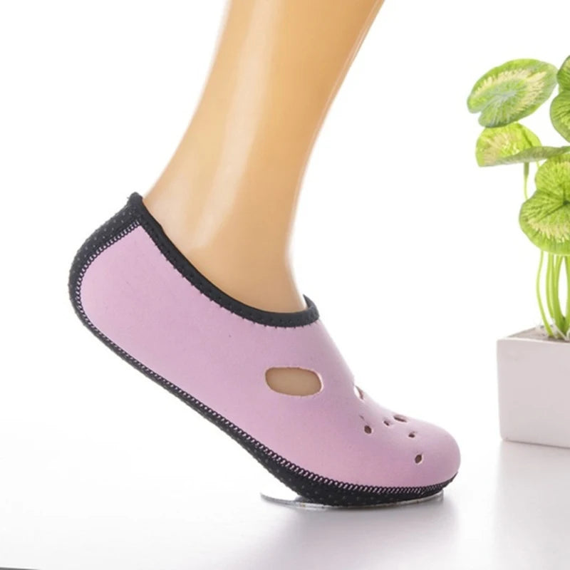 3MM Swimming and Diving Socks Comfortable Anti slip Breathable Quick Drying Snorkeling Beach Socks Peaceful Pleasures Health and Wellness Pink M 37-38