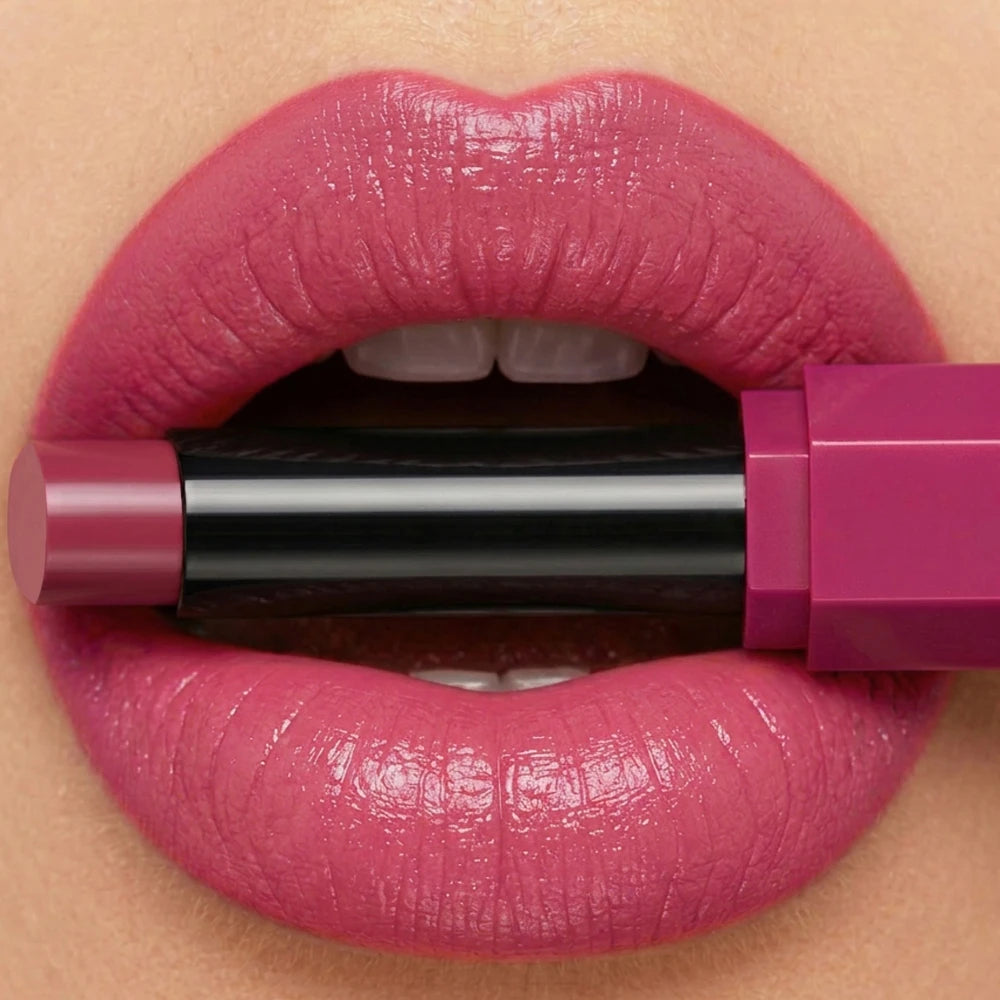 Sparkling Grapefruit Matte Lipstick – Waterproof & Moisturizing