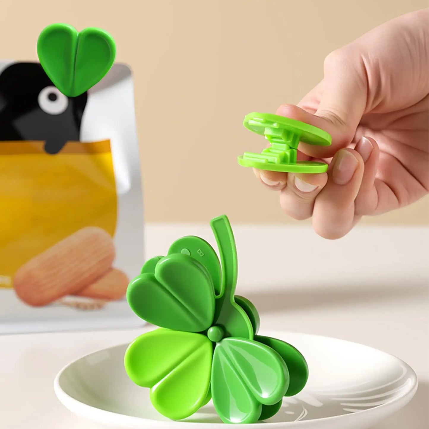 2-in-1 Magnetic Bag Clips & Fridge Magnets | Reusable Food Sealer