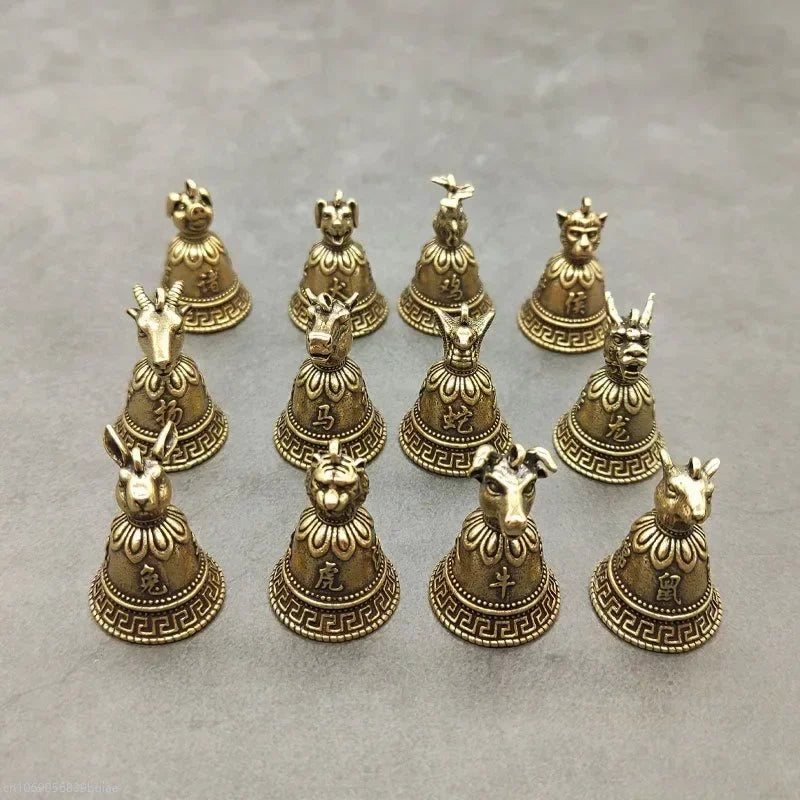Brass Chinese 12 Zodiac Animals Heads Bell Keychain Pendants Jewelry Vintage Copper Feng Shui Car Key Chain Hanging Keyring Gift Peaceful Pleasures Health and Wellness