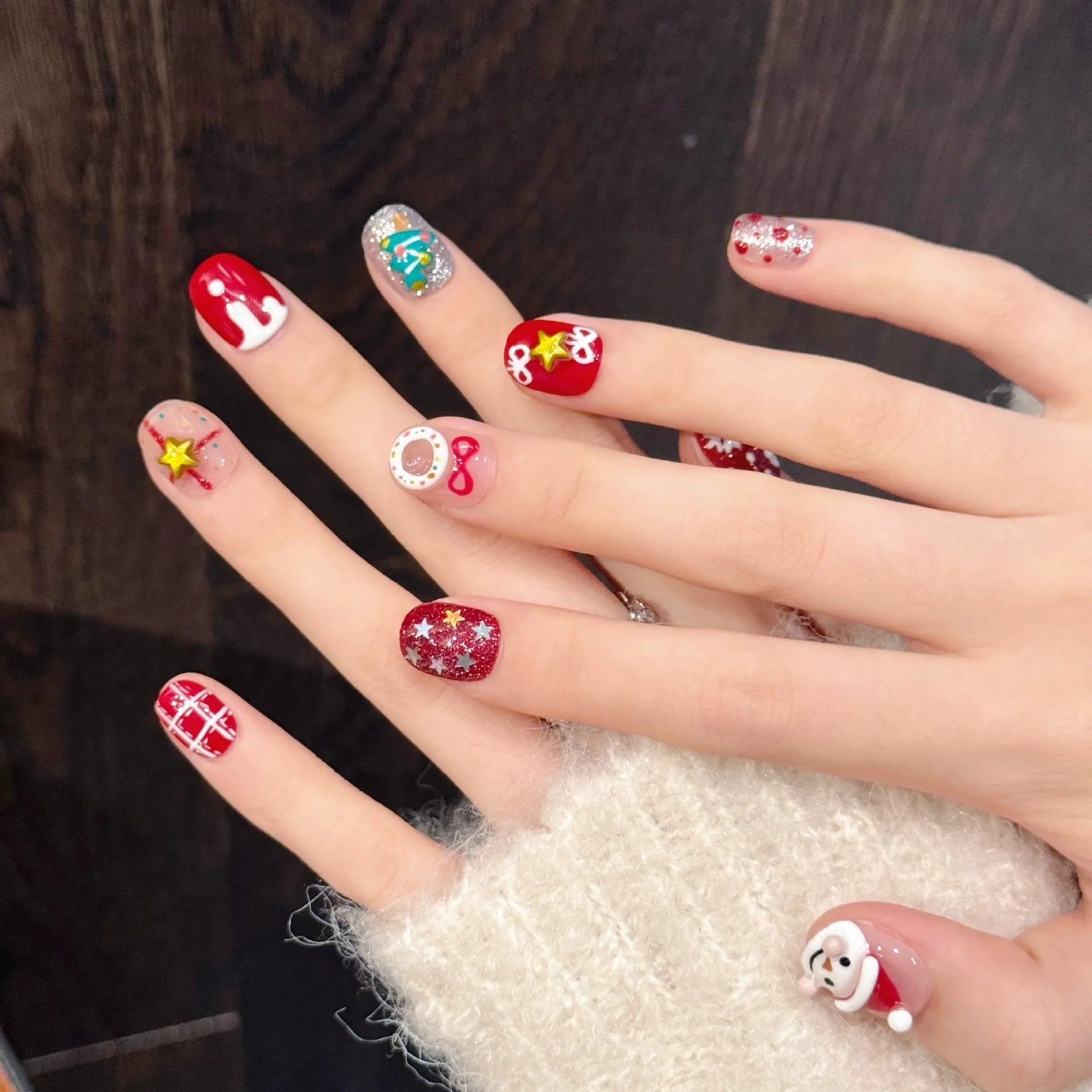 10PCS Handmade Press on Nails Cute 3D Hand-painted Christmas Fake Nails French Tip Wearable Stars Glitter Red False Nails Short Peaceful Pleasures Health and Wellness