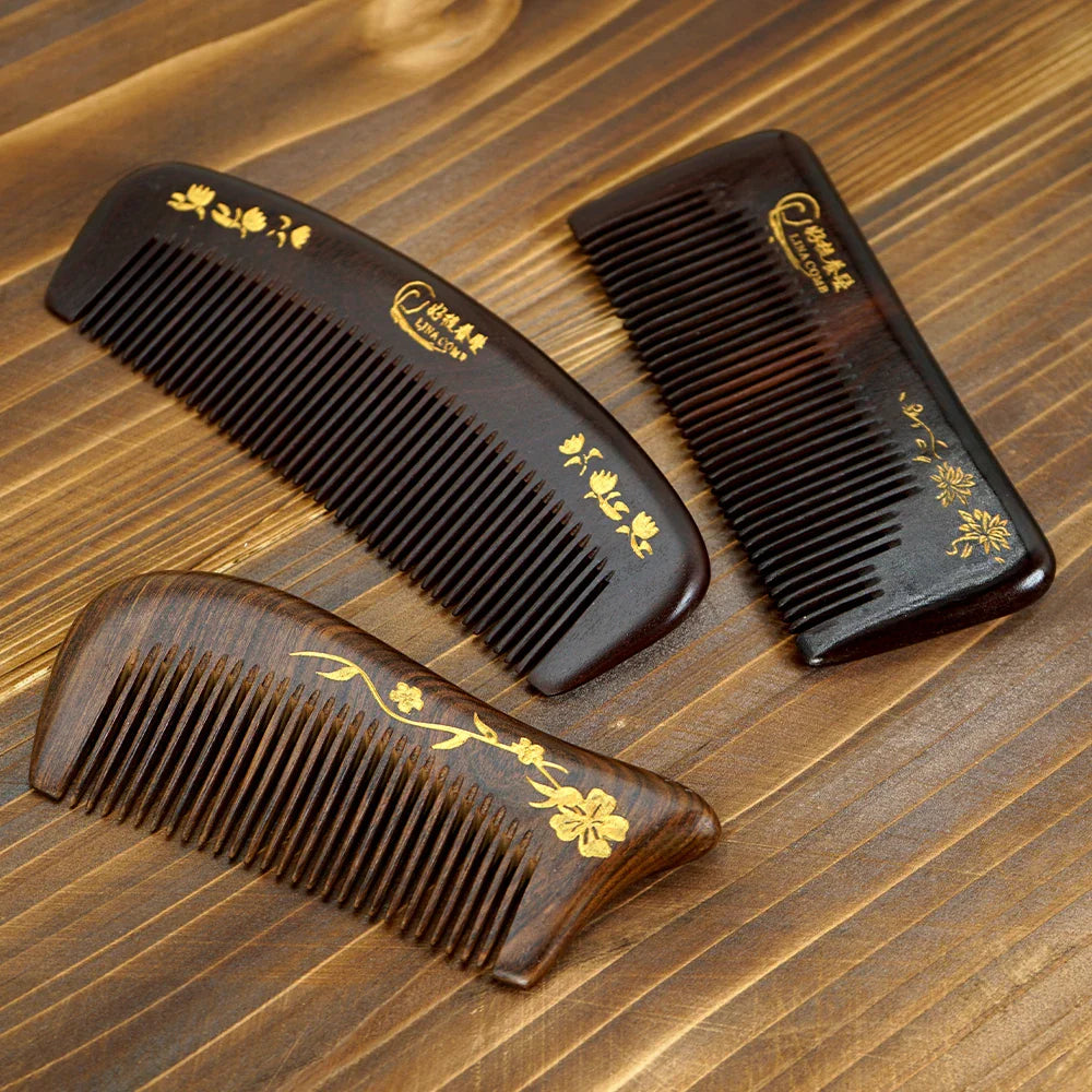 Natural Sandalwood Wide Tooth Comb – Anti-Static Moon Shape
