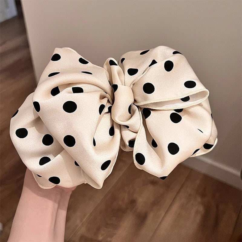 Polka Dot Satin Spring Clip Hairpin | Retro Korean Style