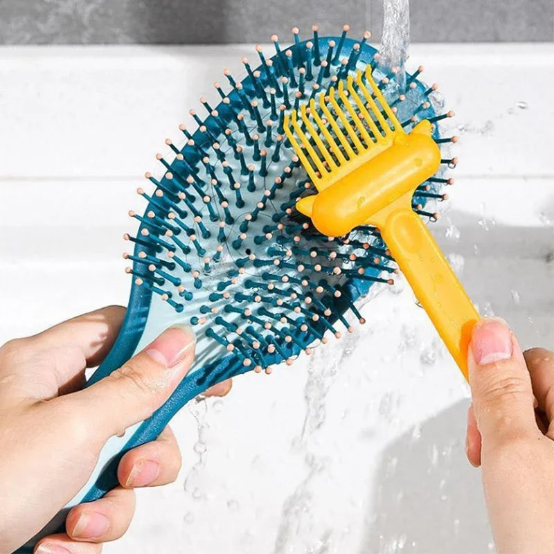 2-in-1 Hairbrush Cleaner Rake Tool – Comb & Brush Cleaning