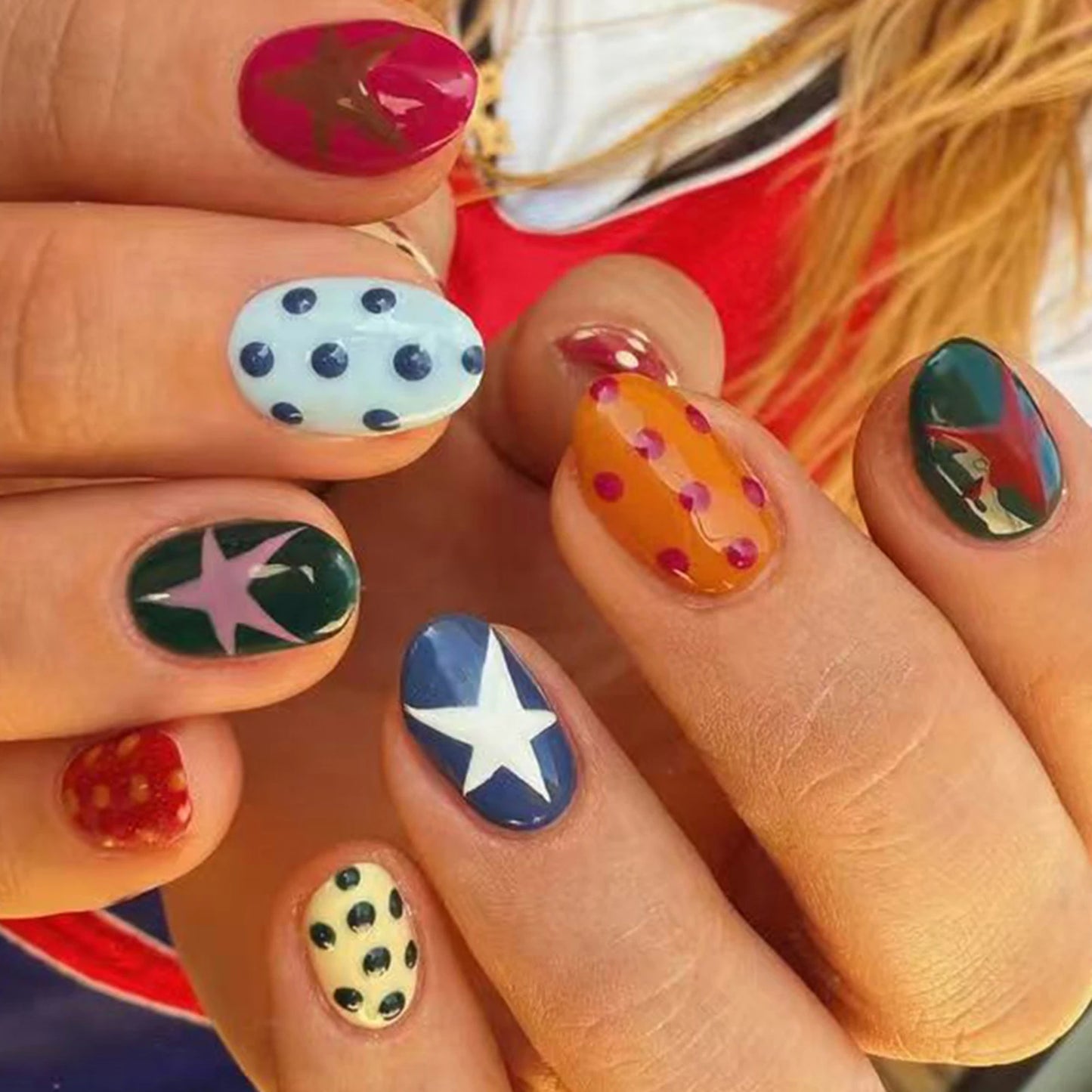 24pcs Colorful Star Dot Reusable Artificial Fingernails Wearable Short Oval Press On Nails Red White Almond False Nails Tips Peaceful Pleasures Health and Wellness A