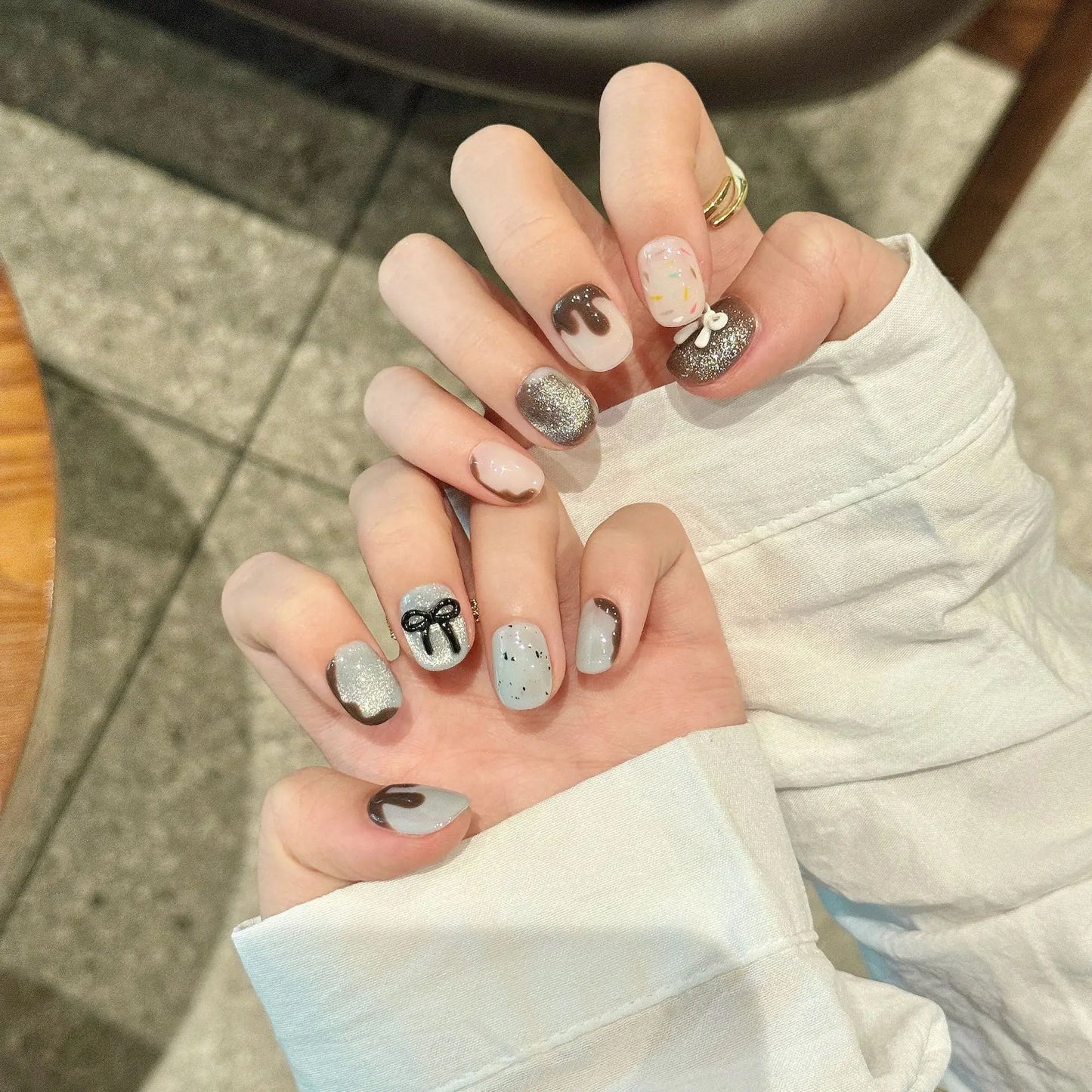 Handmade Press on Nails White Black Bowknot French Fake Nails for Women Girl Wearable Shiny Cat Eye Short Round False Nail Tips Peaceful Pleasures Health and Wellness