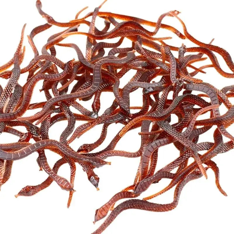 100pcs Realistic Fake Cockroach Prank Toy – Halloween Gag Set