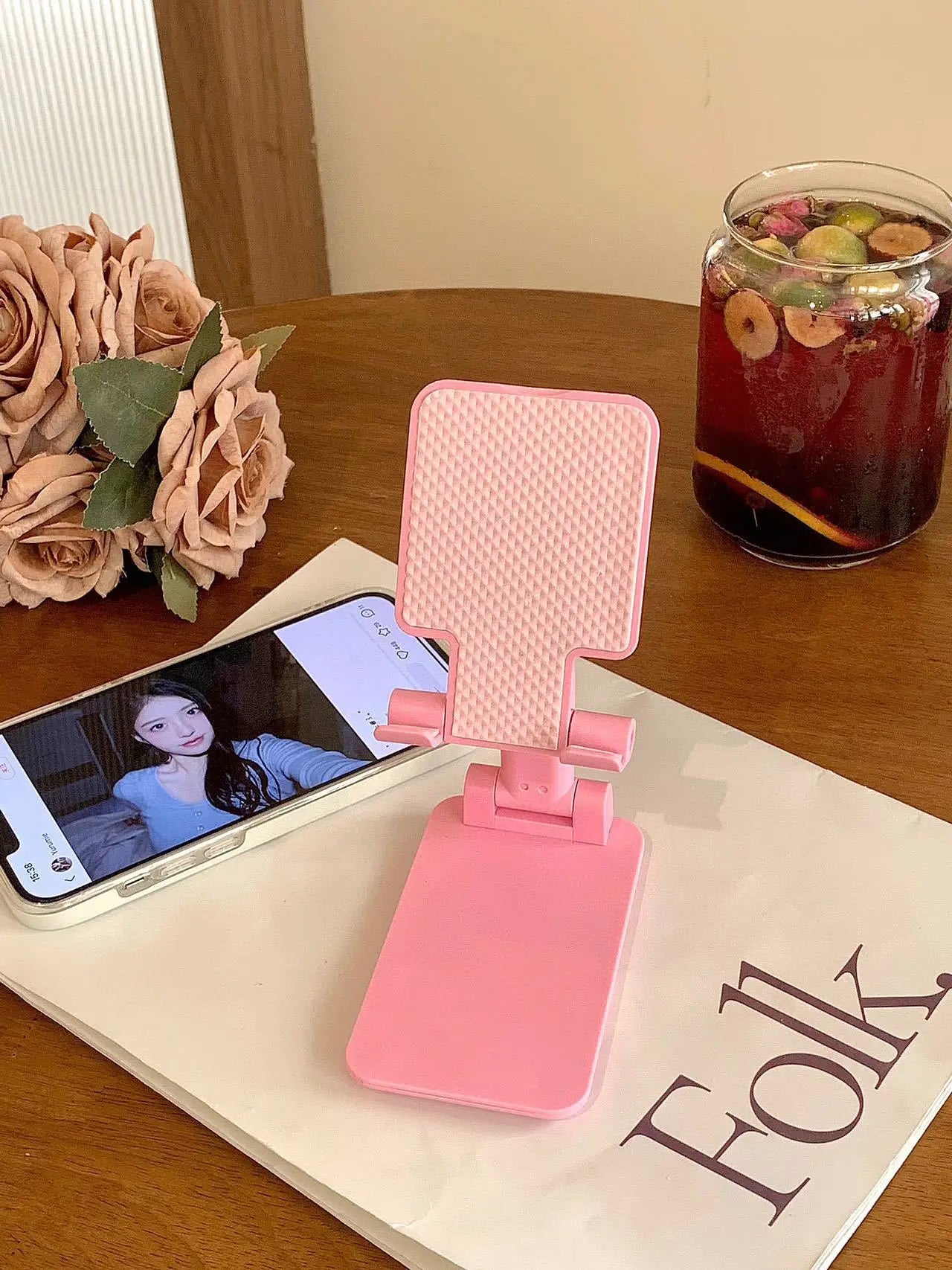 Adjustable Desktop Phone & Tablet Stand – Universal Holder