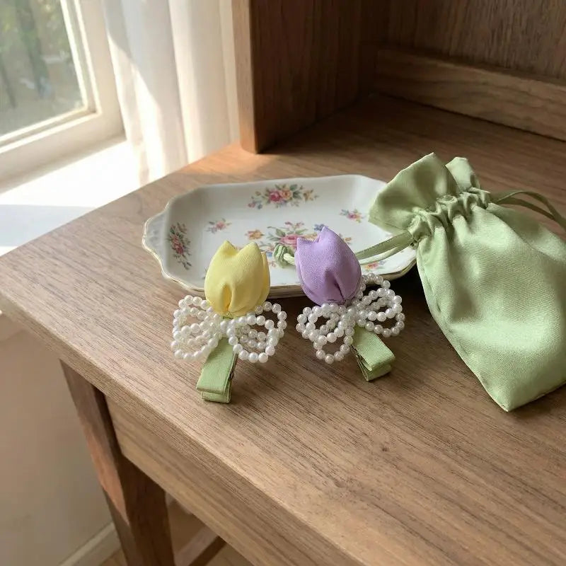 Tulip Pearl Hair Clips for Women & Girls – Set of 2