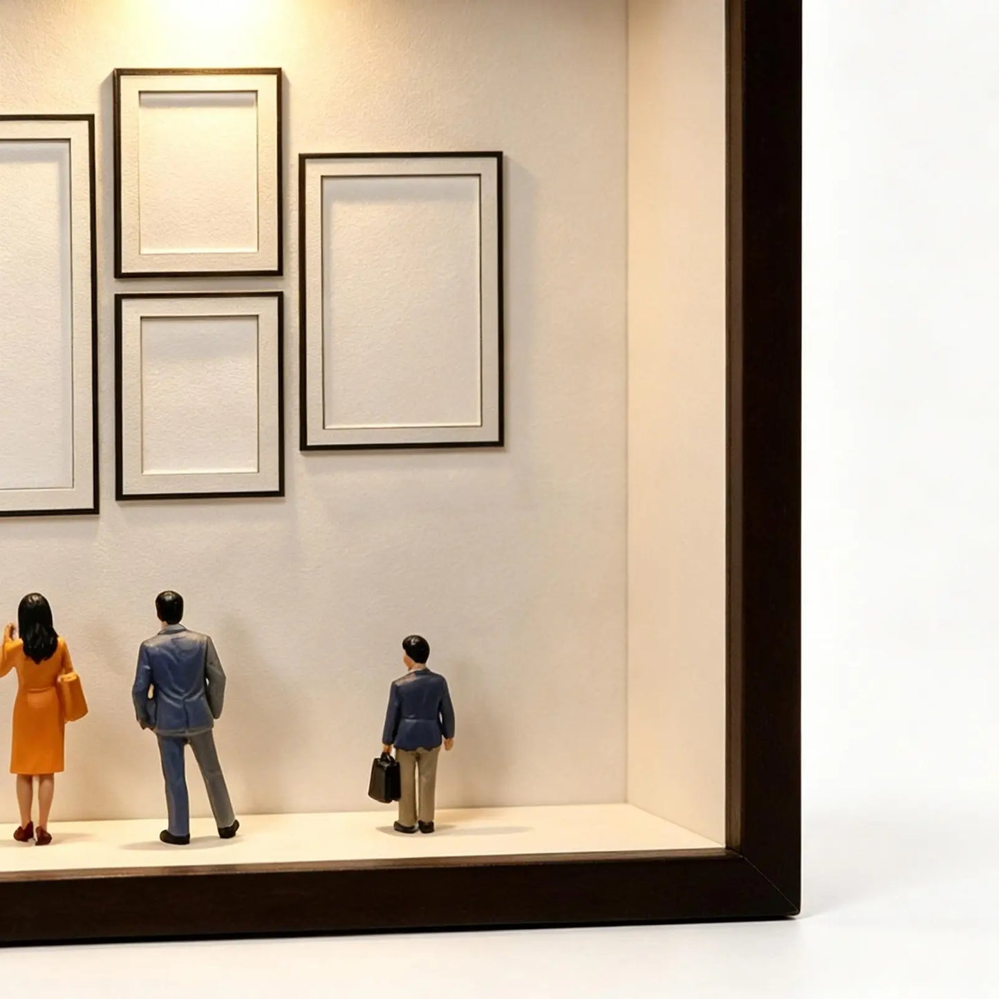 DIY Museum Box Photo Frame | Silhouette Case & Miniatures