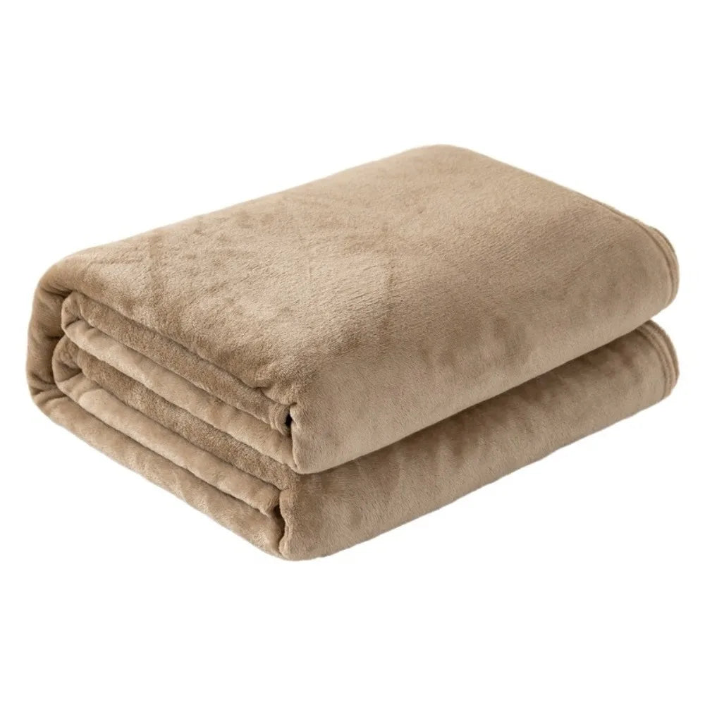 Solid Color Flannel Blanket – Soft Thickened Polyester Throw