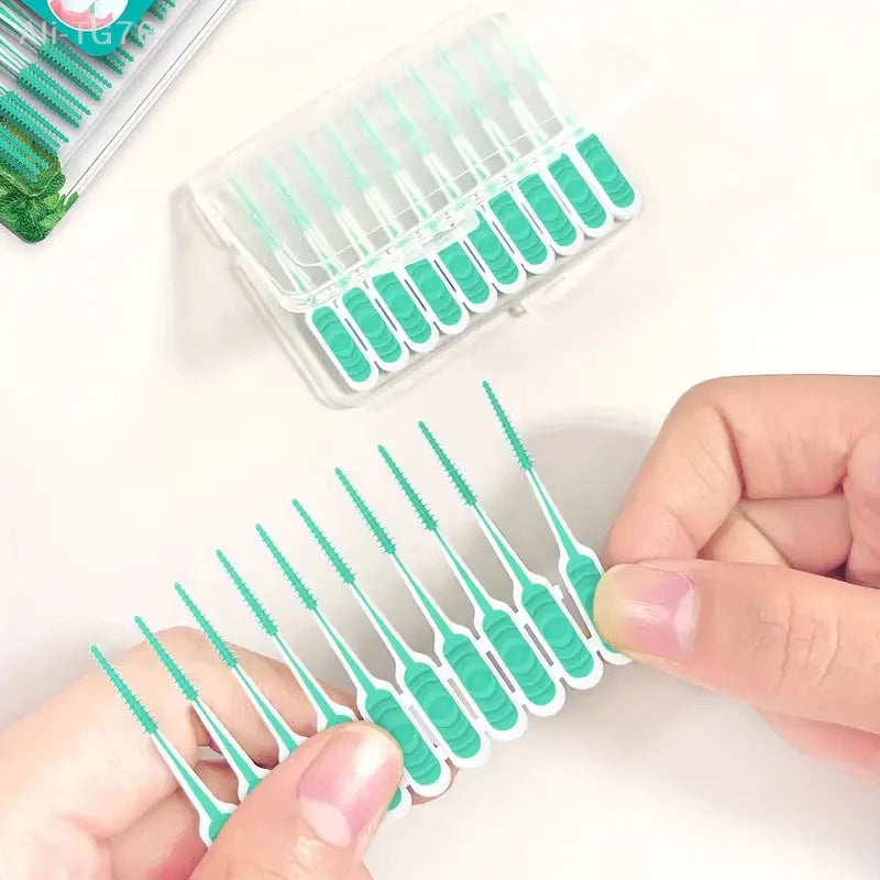 100-Pack Silicone Interdental Brushes | Interproximal Flossing