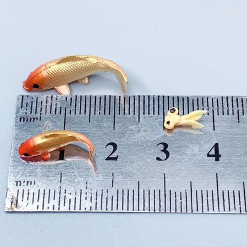 5pcs Dollhouse Miniature Model Fish Carp Simulation Animals For Kids Toys DIY Decorative Goldfish Figurines Home Decor Ornament Peaceful Pleasures Health and Wellness