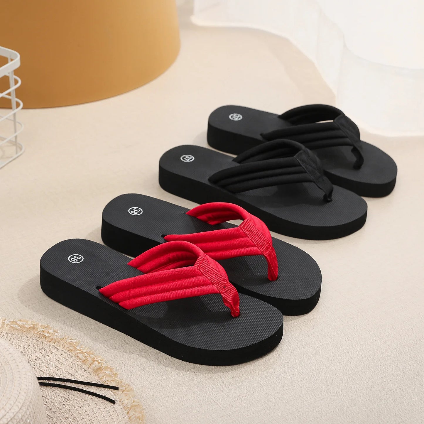 Women's Clip Toe Flip Flops – Non-Slip Summer Beach Sandals