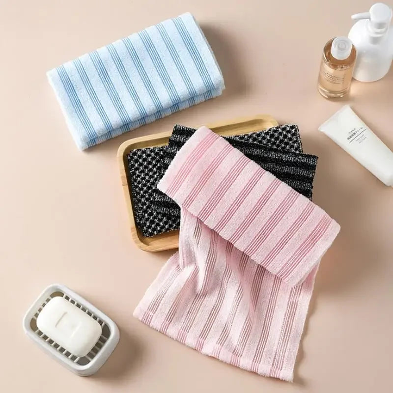 Ultra-Long Exfoliating Back Scrubber | Silver-Ion Bath Towel