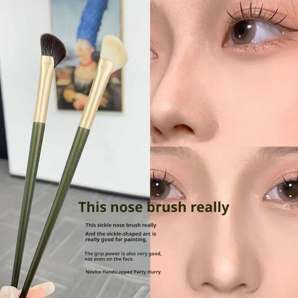 Half Fan Nose Contour Brush – Soft Eyeshadow & Highlight Tool