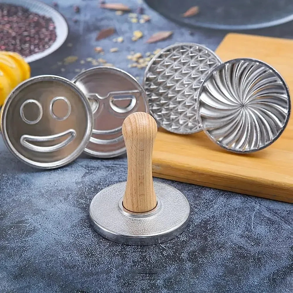 6/3/1 Cookie Cutter Aluminum Alloy Cookie Stamps Wooden Handle Smile Heart Pattern DIY Hand Press Cookie Mold for Festival Party Peaceful Pleasures Health and Wellness