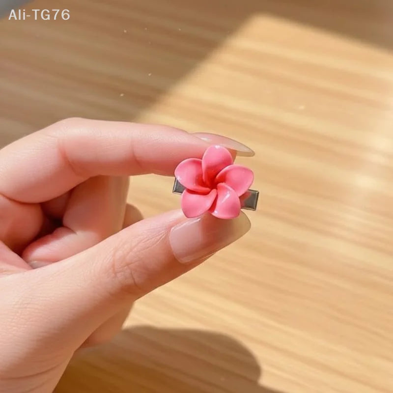 10-Pack Hawaii Mini Flower Hair Clips & Hairpins | Multicolor