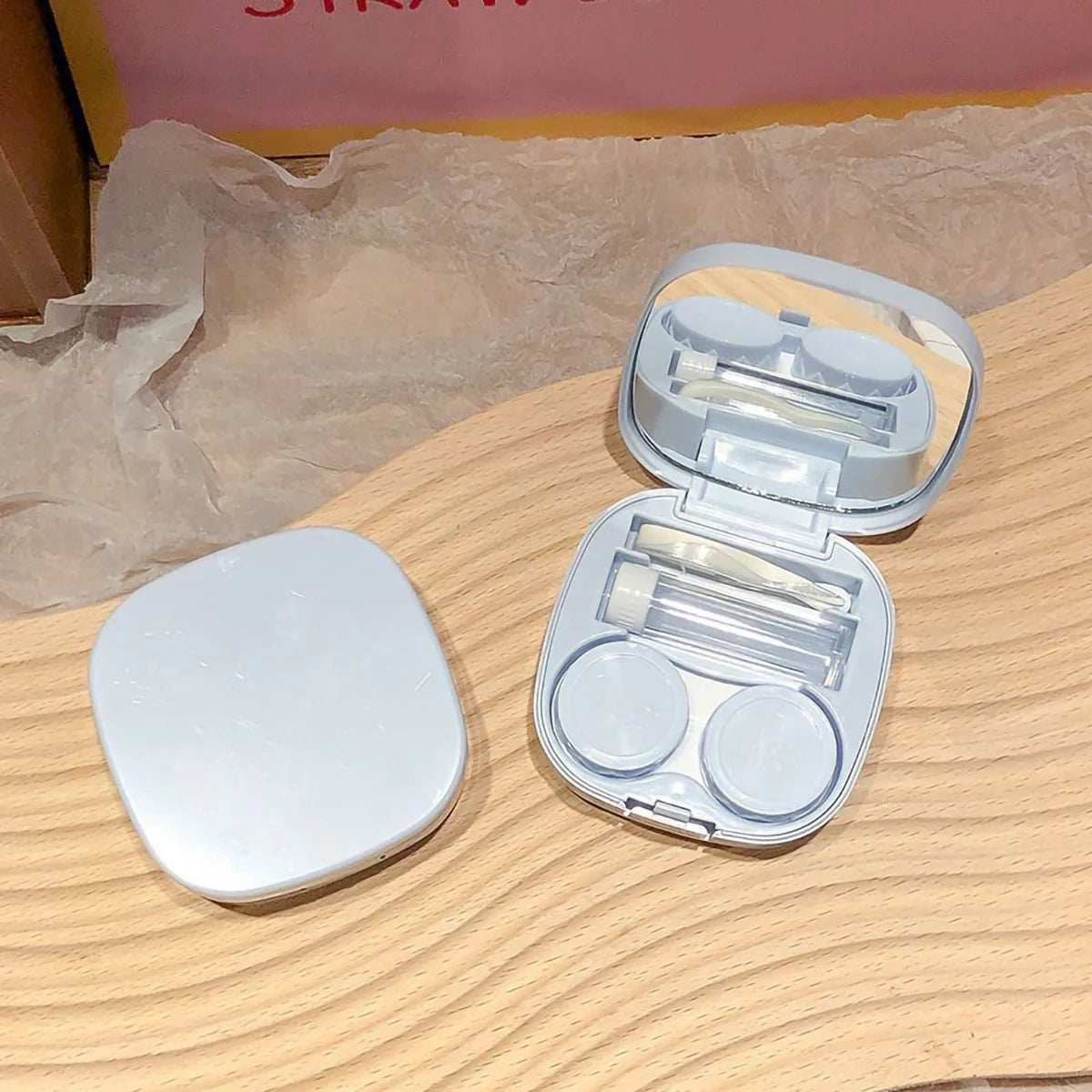 Simple macaroon contact lens box Cosmetic Contact Lenses box portable compact high value storage box, practical and simple Peaceful Pleasures Health and Wellness Blue