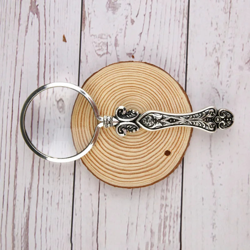 Vintage Metal Handle Reading Magnifying Glass, Portable Handheld Magnifying Glass Peaceful Pleasures Health and Wellness silver