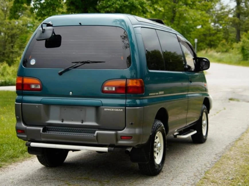 Mitsubishi Delica L400 Hood Bonnet Rubber Seal MR274187 – 32cm