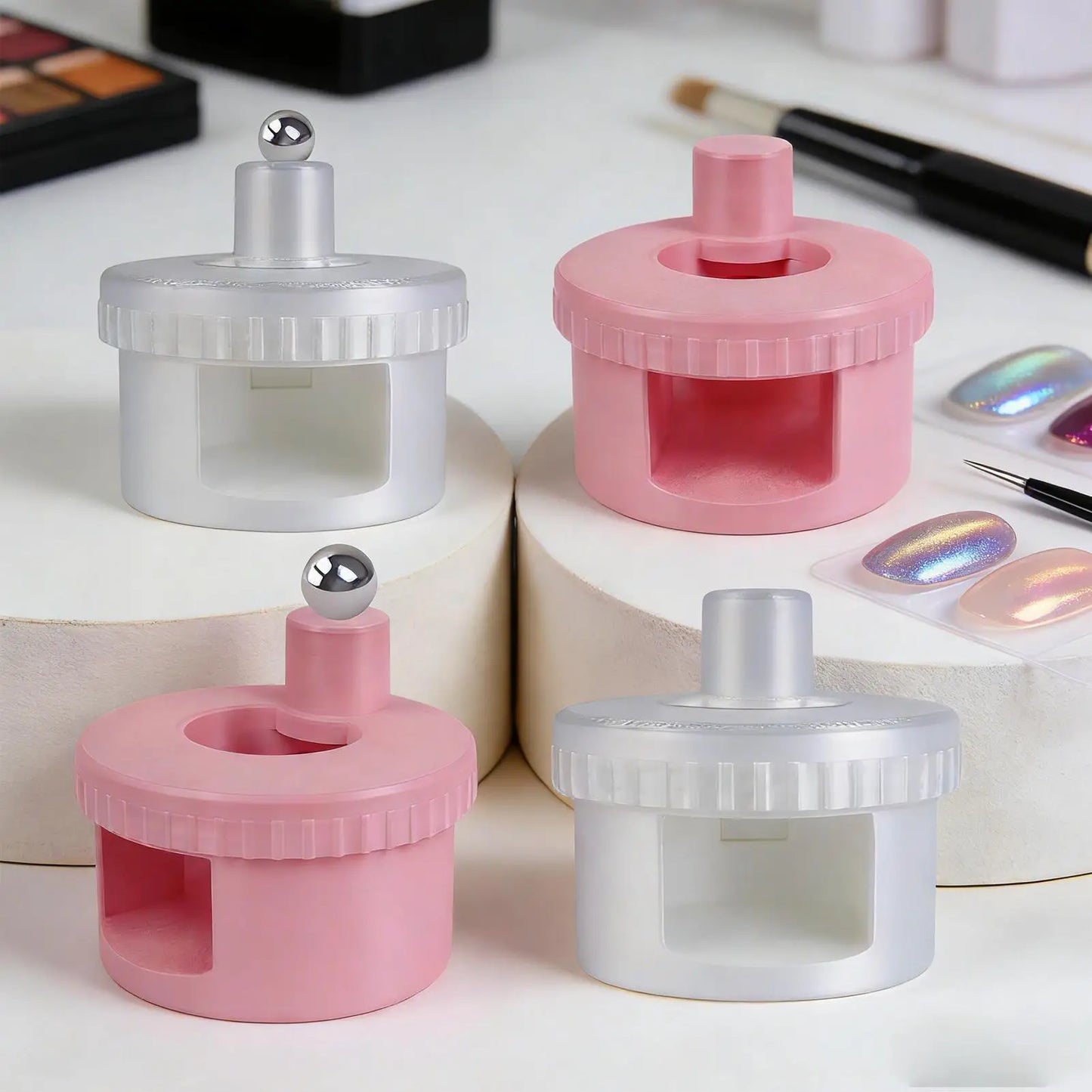 Rotating Cat Eye Nail Magnet Tool – Glass Bead Gel Effect