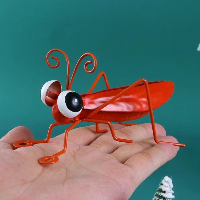 Metal Grasshopper Garden Sculpture – Colourful Outdoor Wall Art