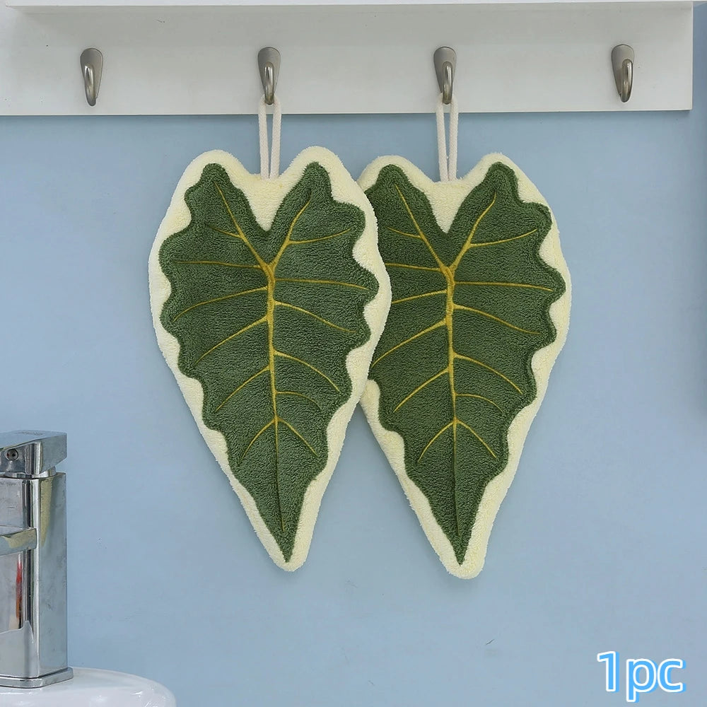 Leaf Coral Fleece Hand Towel – Ultra-Absorbent Quick-Dry